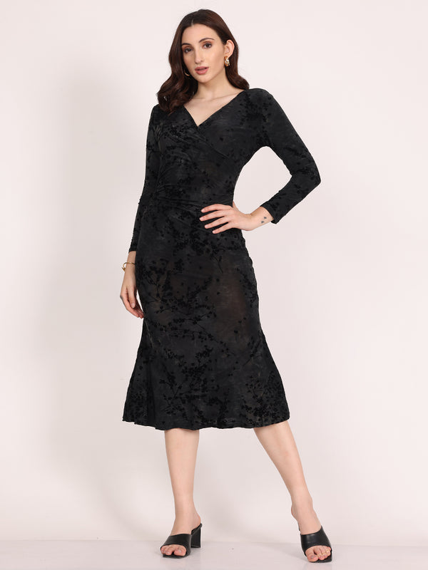 Branch'out Long Body-fit Dress (Black)