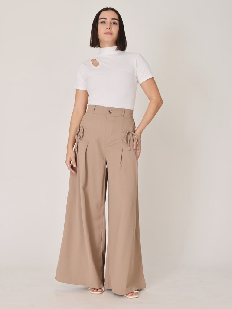 Relaxed Fit Wide-Leg Bow Tie