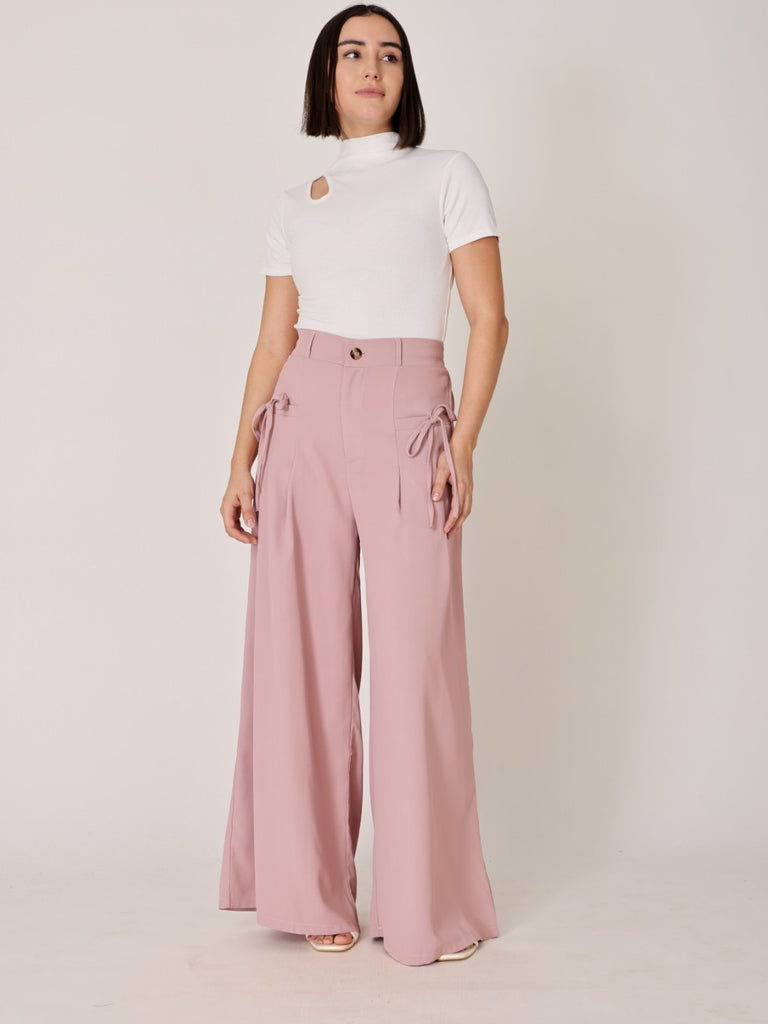 Relaxed Fit Wide-Leg Bow Tie