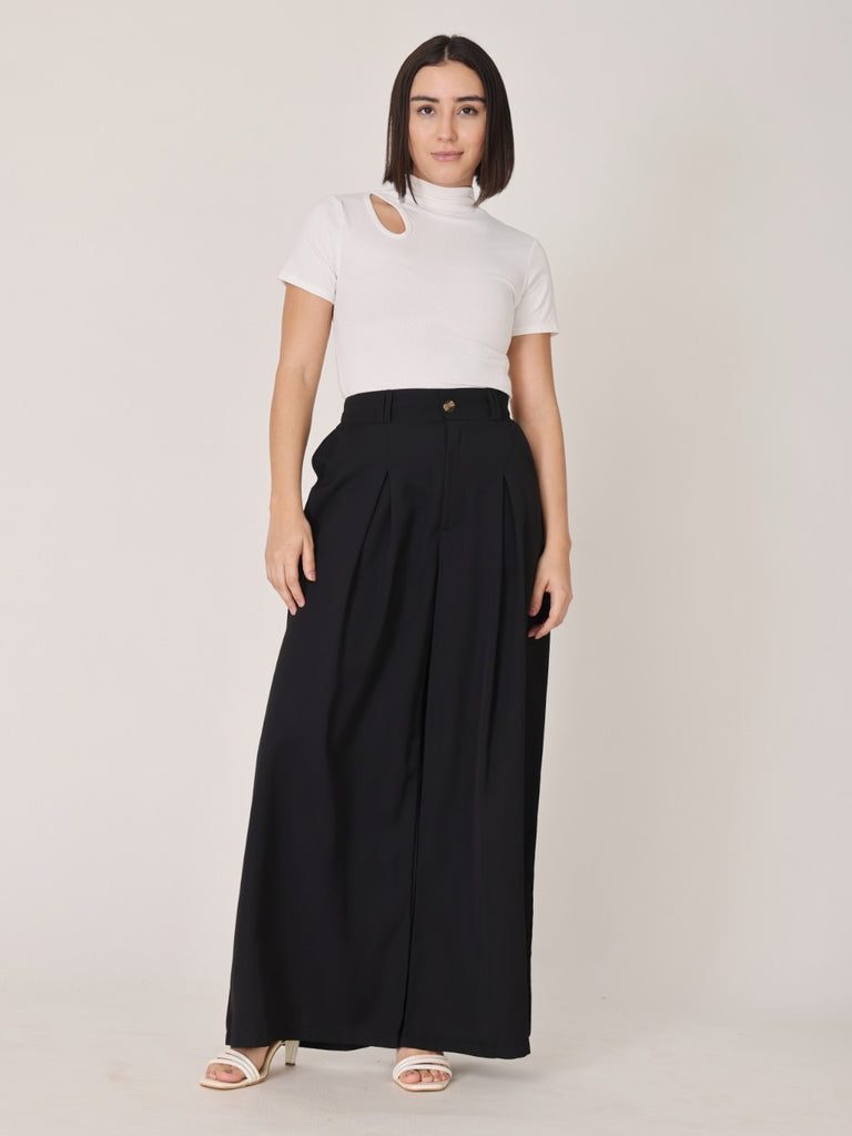 Relaxed Fit High-Rise Trouser