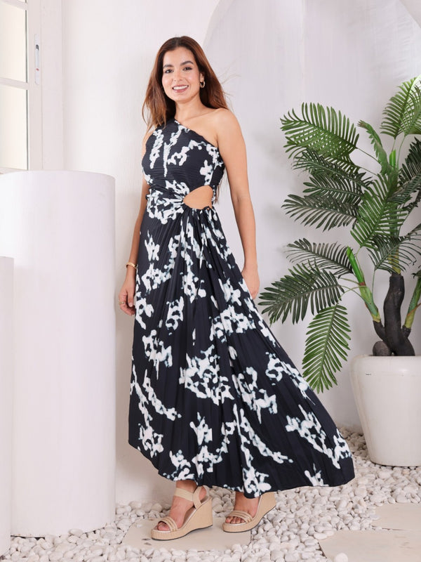 Breeze & Bloom Pleated Dress