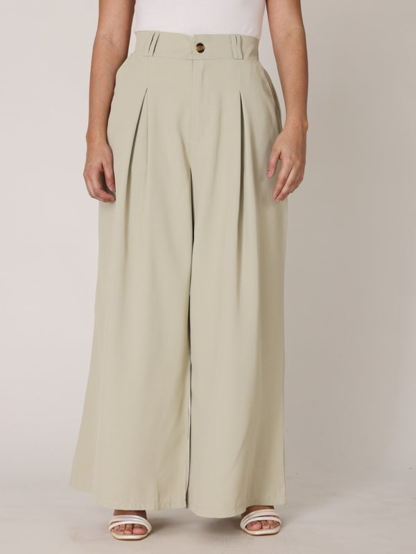 Relaxed Fit High-Rise Trouser